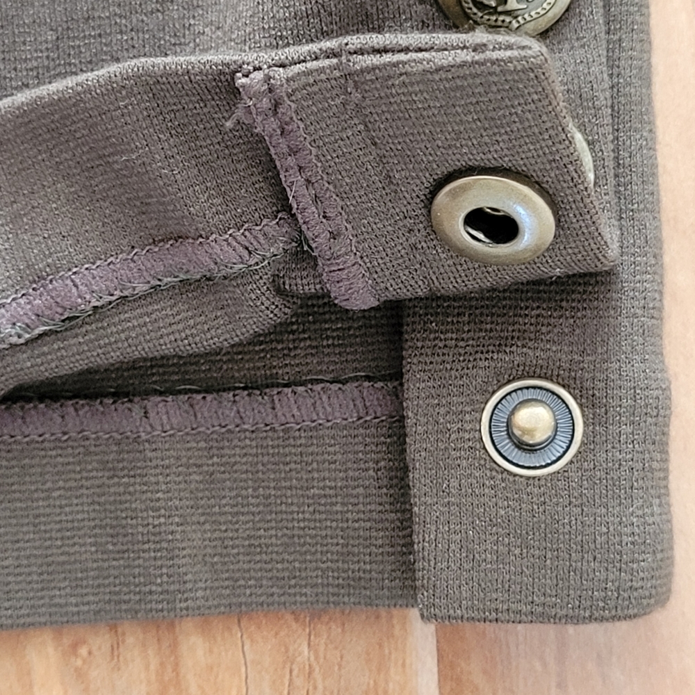 Talbots Pants Pull On Olive Geen Stretch Logo Snap Ankle Dark Academia Size LP - Picture 8 of 17